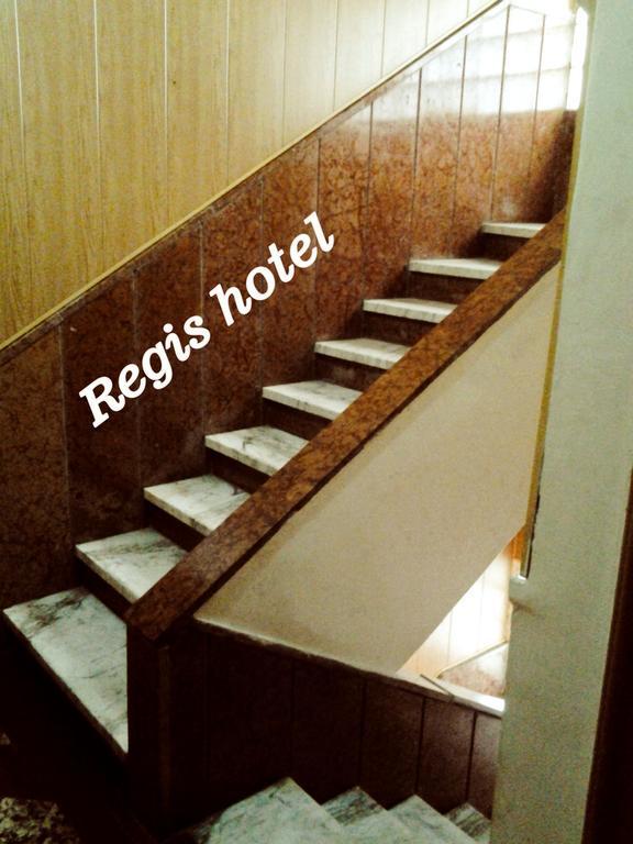 Regis Hotel Beirut Exterior foto