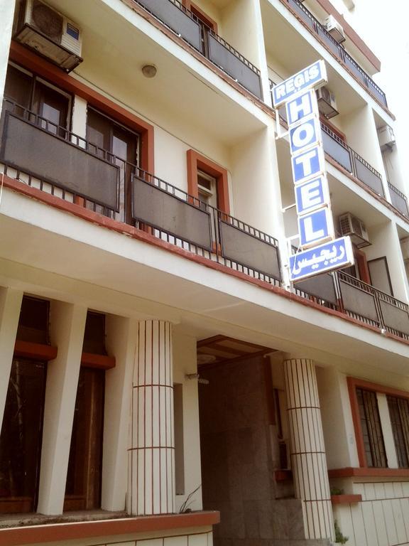 Regis Hotel Beirut Exterior foto