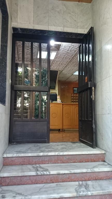 Regis Hotel Beirut Exterior foto
